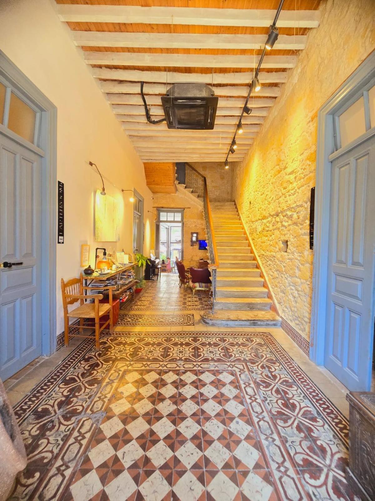 Tasev Guesthouse Nicosia Exterior photo
